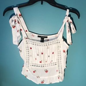 Cuteee flower designed top from forever 21